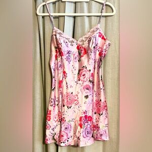 Floral Lace Trim Nightgown